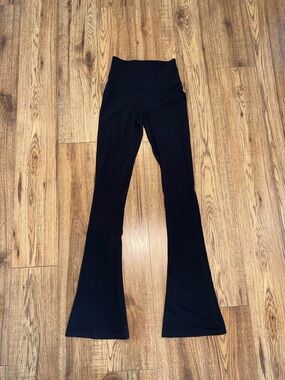 Lululemon Black High-Waist Flared Yoga Pants (align mini flare)